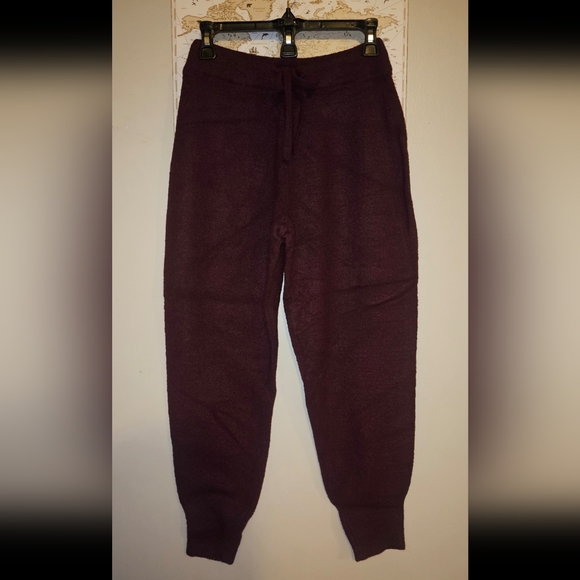 EXPRESS High Waisted Plush Knit Sweater Joggers - Picture 6 of 9